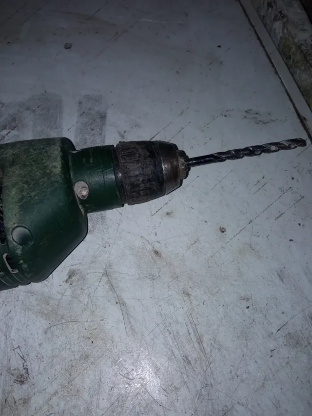 Taladro Bosch PSB 570 RE