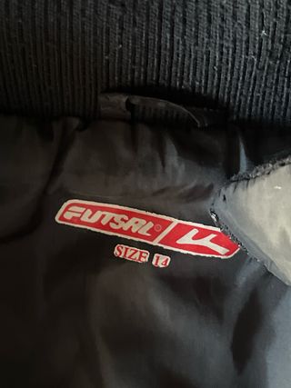 Abrigo niño acolchado con capucha