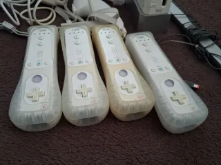 Consola Nintendo Wii Completa com Acessórios