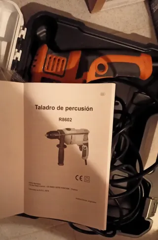 Taladro Percutor Kinston 750W