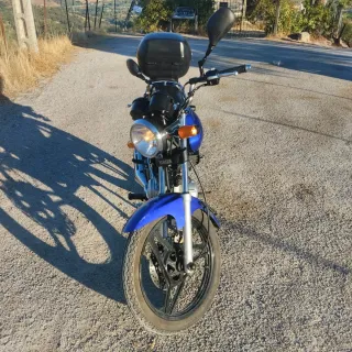 Yamaha YBR 125 moto nueva a pesar de sus años