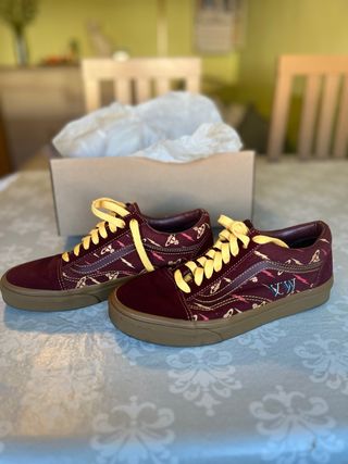 Vans Edición Limitada talla 39