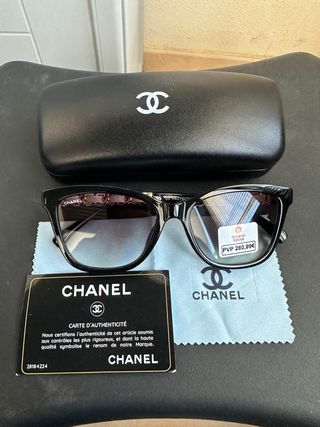Gafas de Sol Chanel Negras