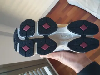 New Balance Bambas Gris y Blanco