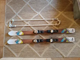 Esquís y bastones