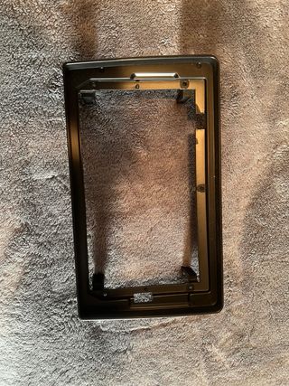 Marco pantalla coche 9 pulgadas