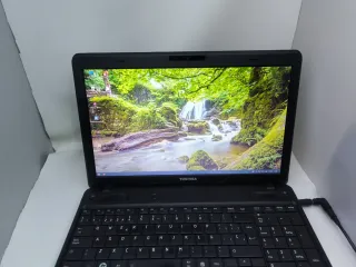 Portátil Toshiba Satellite pro c660