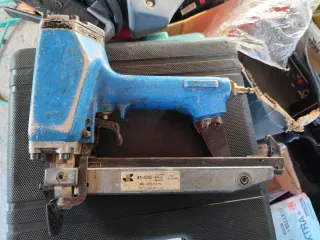 Grapadora Neumática Industrial DUCKERT 41-516