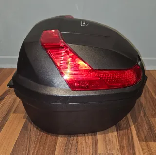 Baúl Moto 47L Peugeot