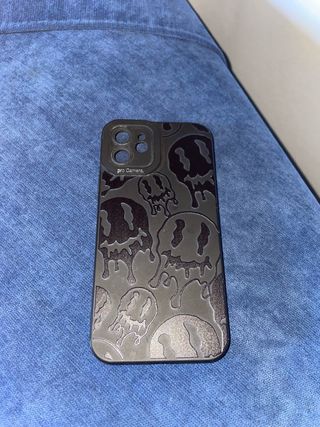 Funda iPhone 12 con diseño de caras sonrientes