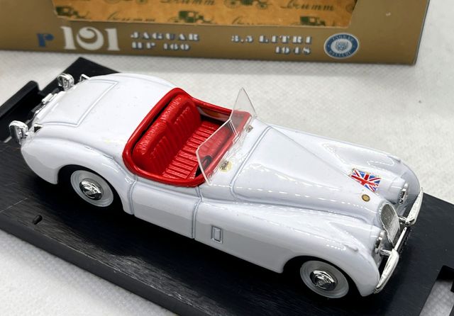 BRUMM JAGUAR XK 120 CABRIO 1948 NUEVO SIN USO 1/43