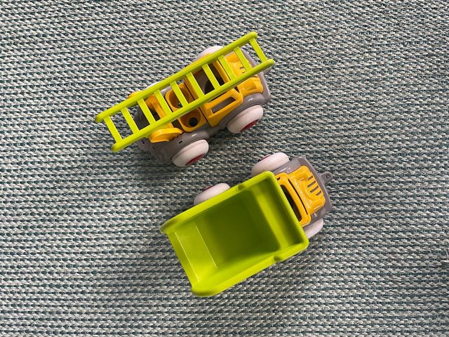 2 Camion Vikingtoys: Volquete e Pompieri