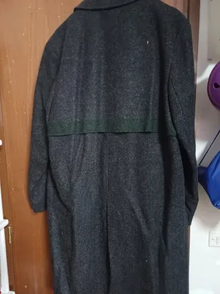 Abrigo largo hombre gris