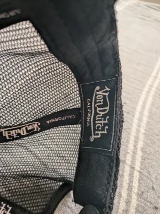 Gorra Von Dutch Negra con Ojo Alado