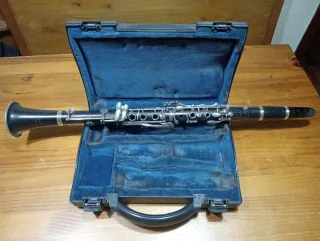 Clarinete Buffet Crampon E11