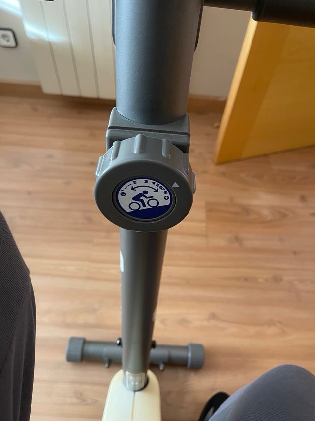 Bicicleta Estática DOMYOS VM130