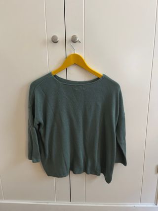 Jersey verde cuello barco