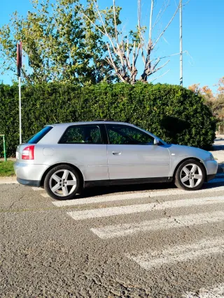 Audi 1.8 2003 gasolina