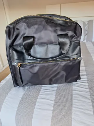 Bolso de viaje negro
