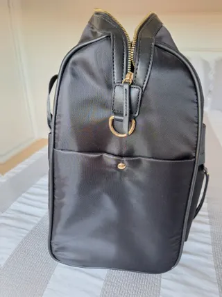 Bolso de viaje negro