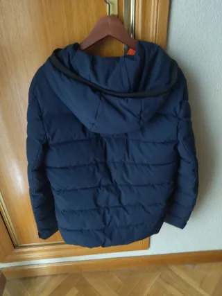 Cazadora Zara azul con capucha