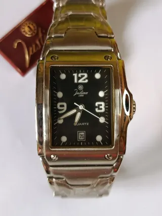 Reloj Justina Cuarzo Negro y Plateado. Nievo