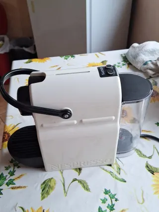 Macchina Caffè Nespresso Krups Inissia