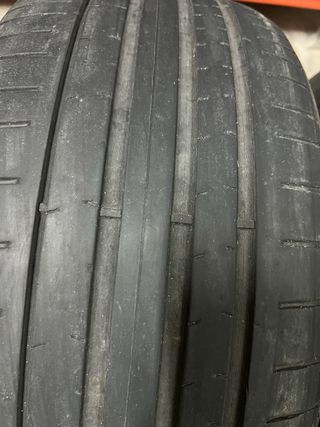 Neumáticos Pirelli 245/40 R19 94W