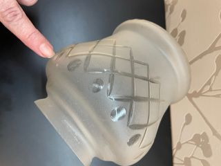 Tulipa pantalla cristal tallada antigua