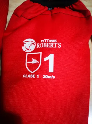 Manoplas anticorte y guantes Husqvarna