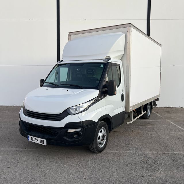 IVECO DAILY 35c 14 CON PLATAFORMA