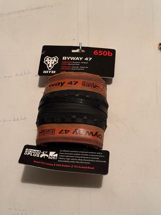Neumático WTB Byway 650b x 47mm NUEVO