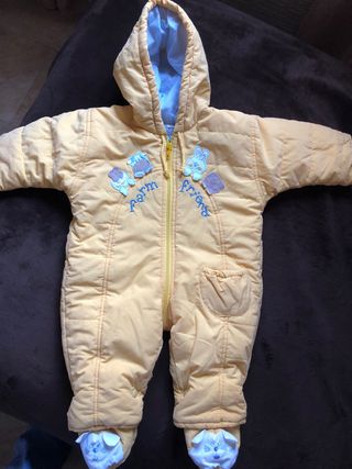 Buzo/Mono Infantil Amarillo con Capucha