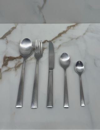 Juego cubiertos acero inoxidable