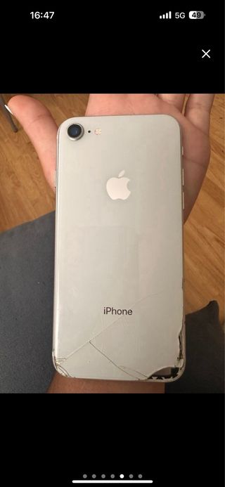 iPhone 8 solo funciona con WiFi