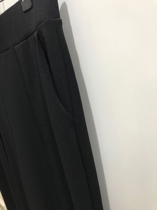 Pantalón negro de vestir
