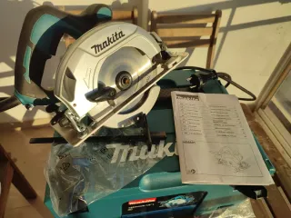 Sierra Circular Makita HS6601