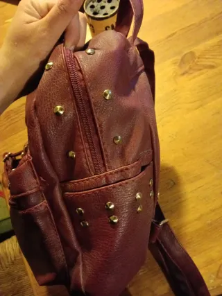 Zaino donna con borchie oro