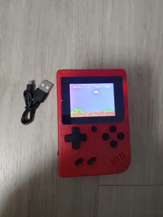 Mini console retro tipo Game Boy