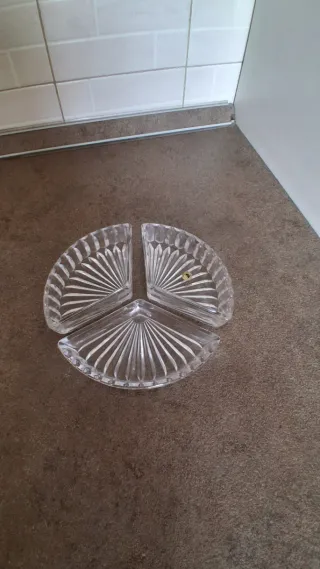 Piatto vintage in cristallo per antipasti