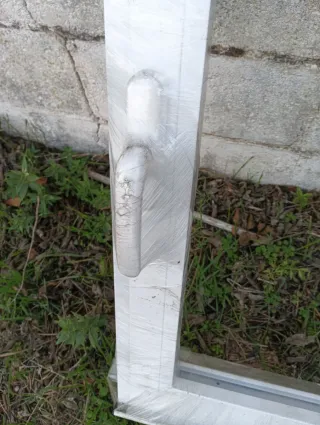 2 Ventanas con su Marco