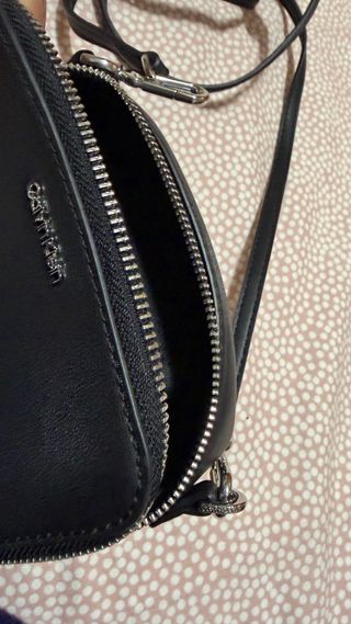 Bolso Calvin Klein Negro Pequeño