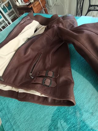 Chaqueta de moto Dainese marrón
