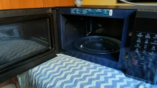 Horno Microondas Samsung 23L con Grill