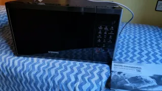 Horno Microondas Samsung 23L con Grill