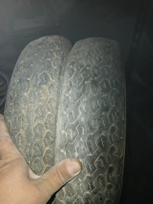 Llantas para remolque.