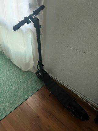 Patinete eléctrico plegable en muy buen estado