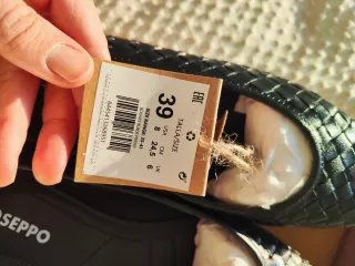 Bailarinas Gioseppo trenzadas negras T.39