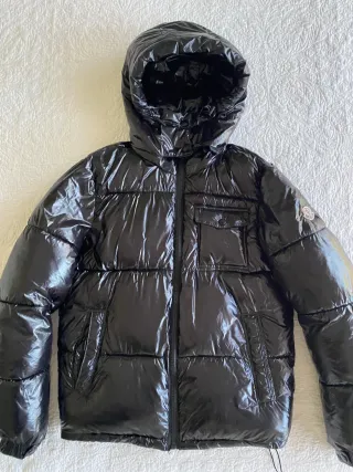 Chaqueta Moncler Negra Brillante