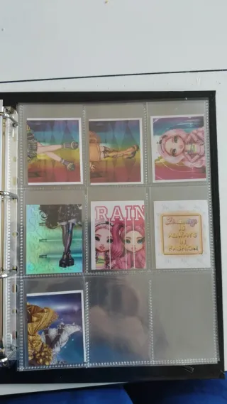 Lote de 18 cromos de varias colecciones